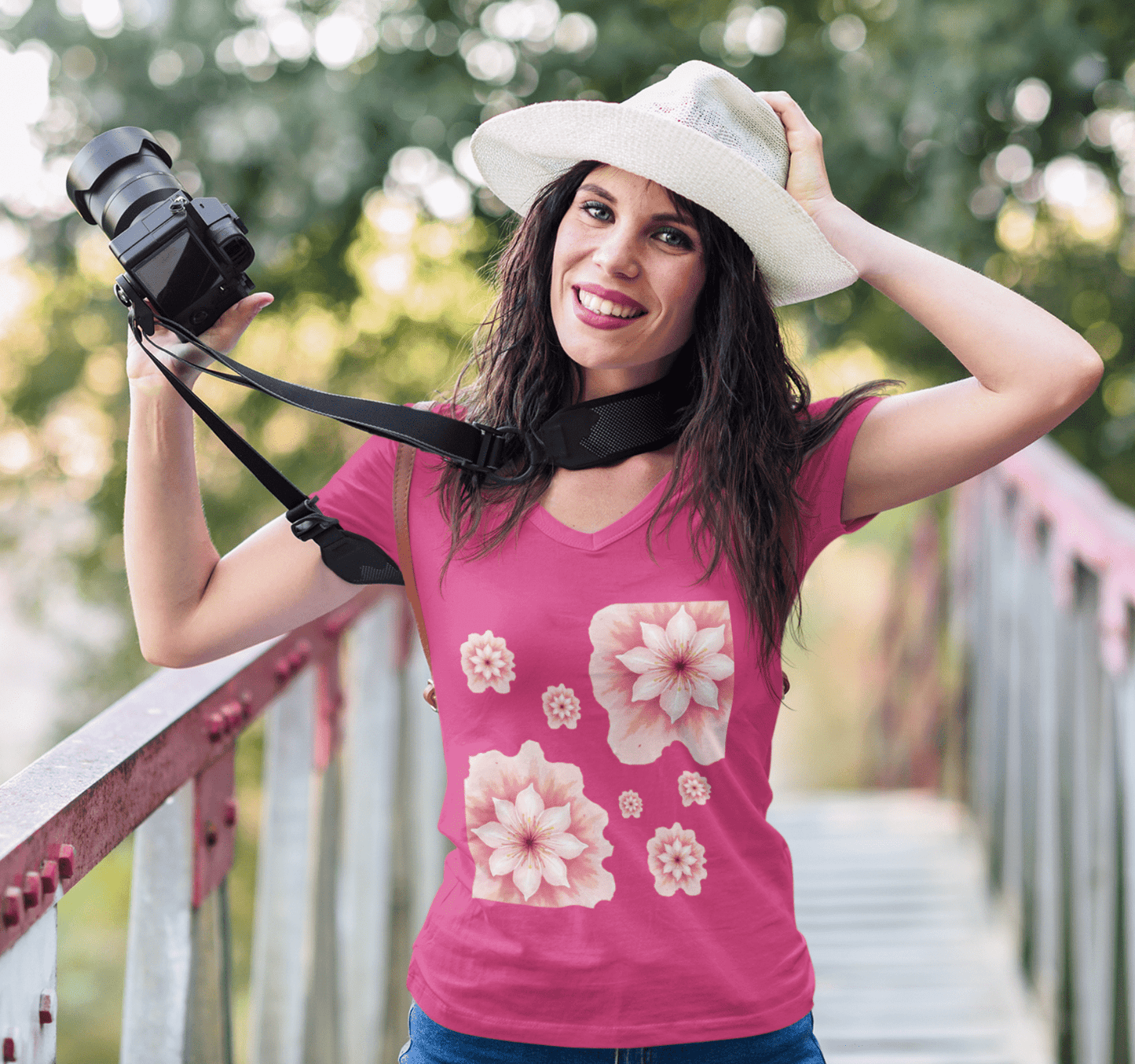 Gaia V-neck T-shirt Yoga Wellness for Women