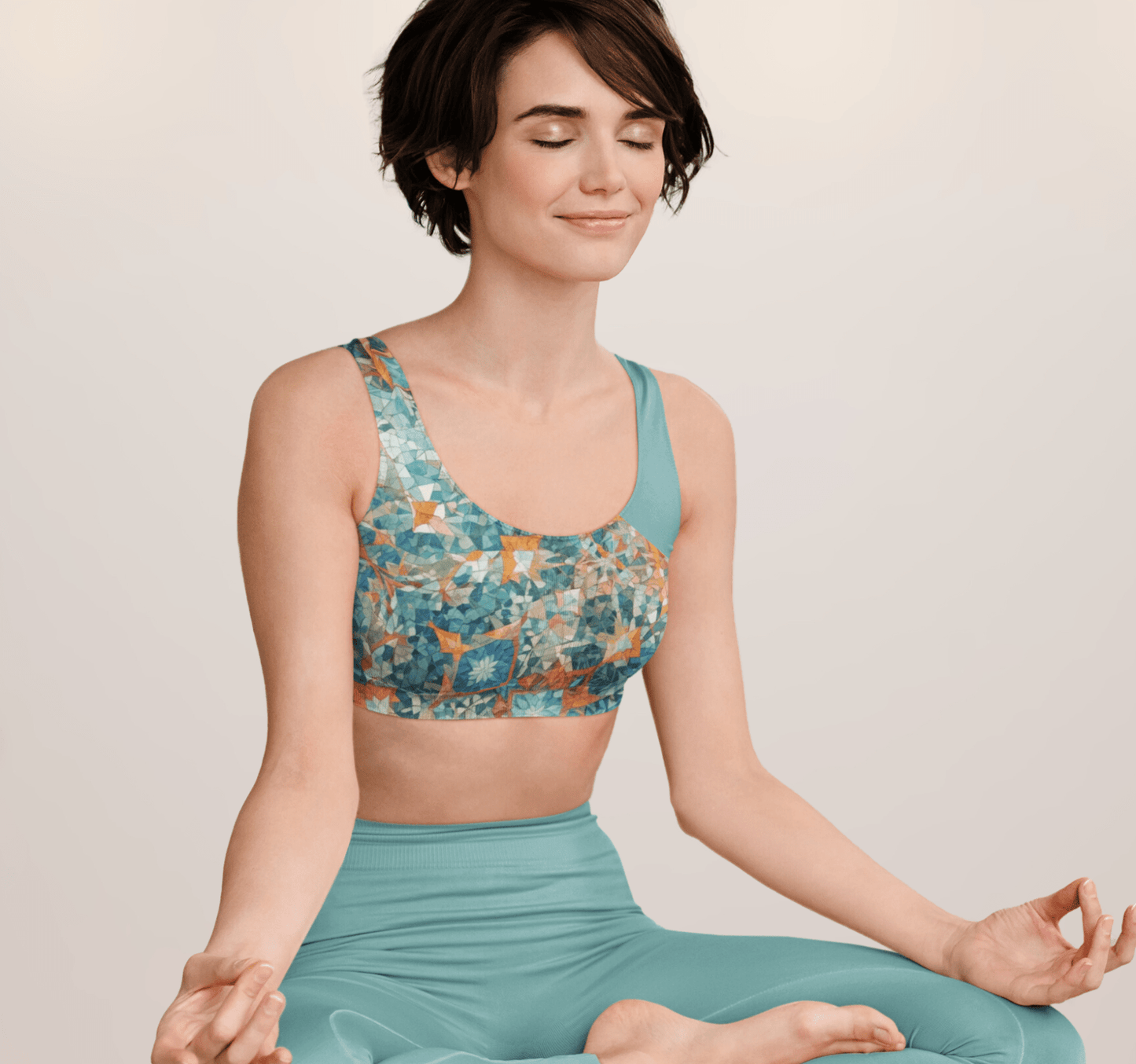 Mitra Geometrika Seamless Sports Bra